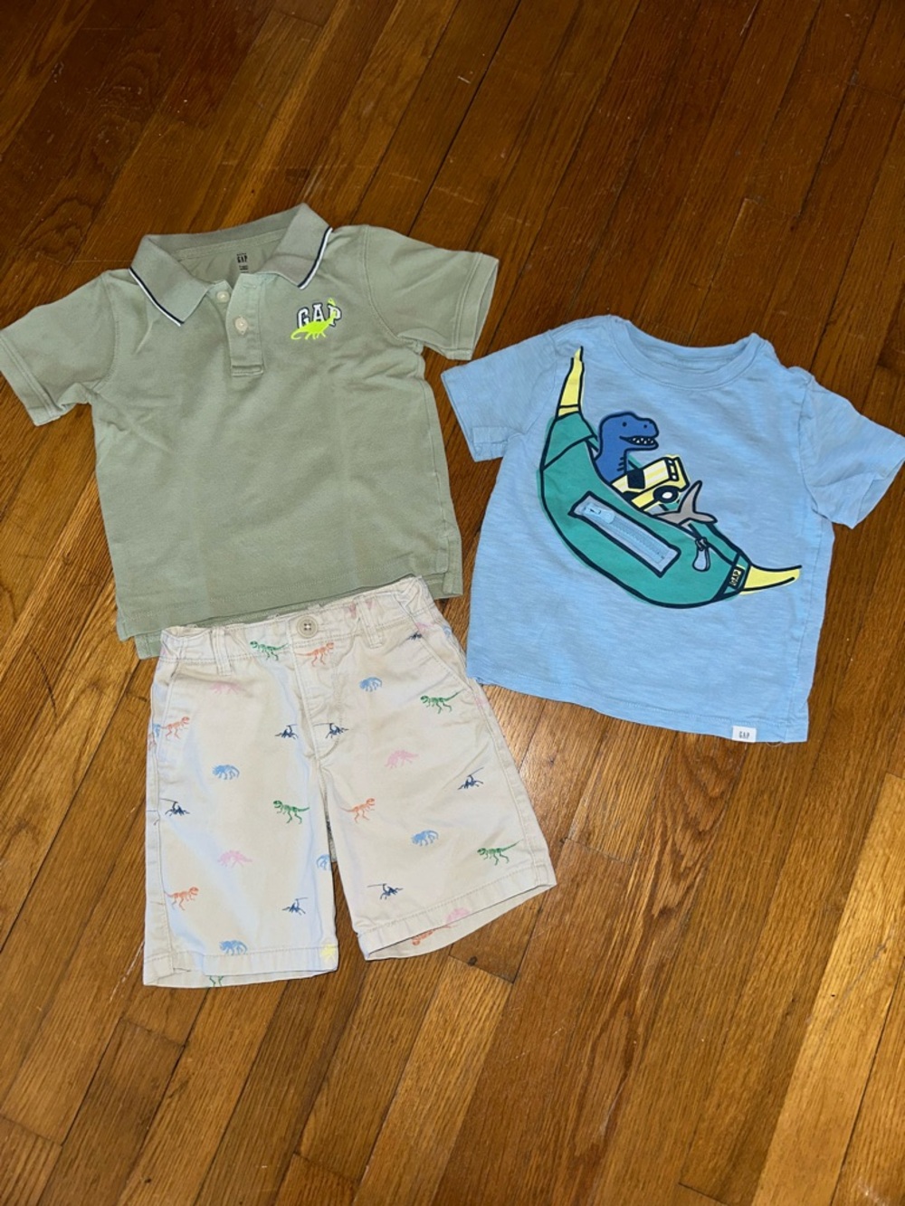 3T Gap Dinosaur Lover Explorer Bundle